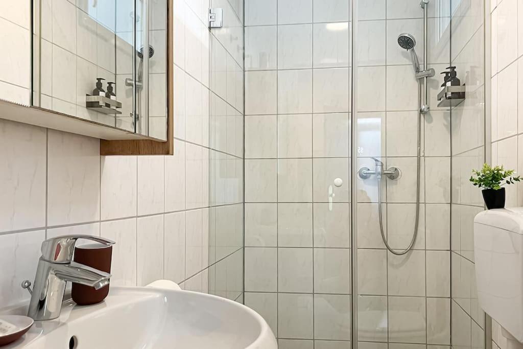 Cozy & Central 2 Bedroom Apartment Viyana Dış mekan fotoğraf